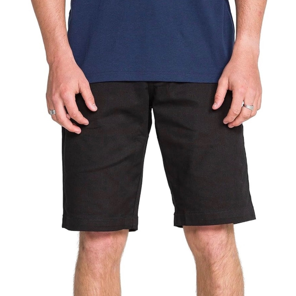 NWT Men's Black Volcom Vmonty Stretch Chino Shorts  22" Relaxed Fit Casual 31